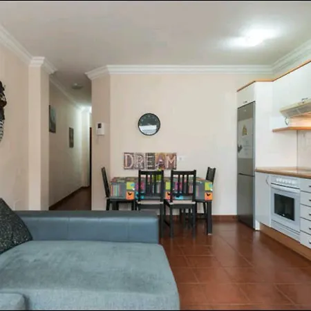 Sky House Apartamento *
